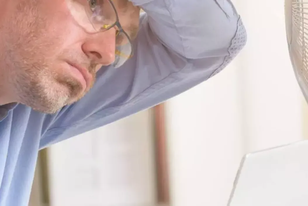 Hitze am Arbeitsplatz: Was schreibt das Arbeitsschutzgesetz vor?