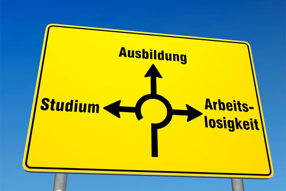 ausbildungswege-adobestock_34312611