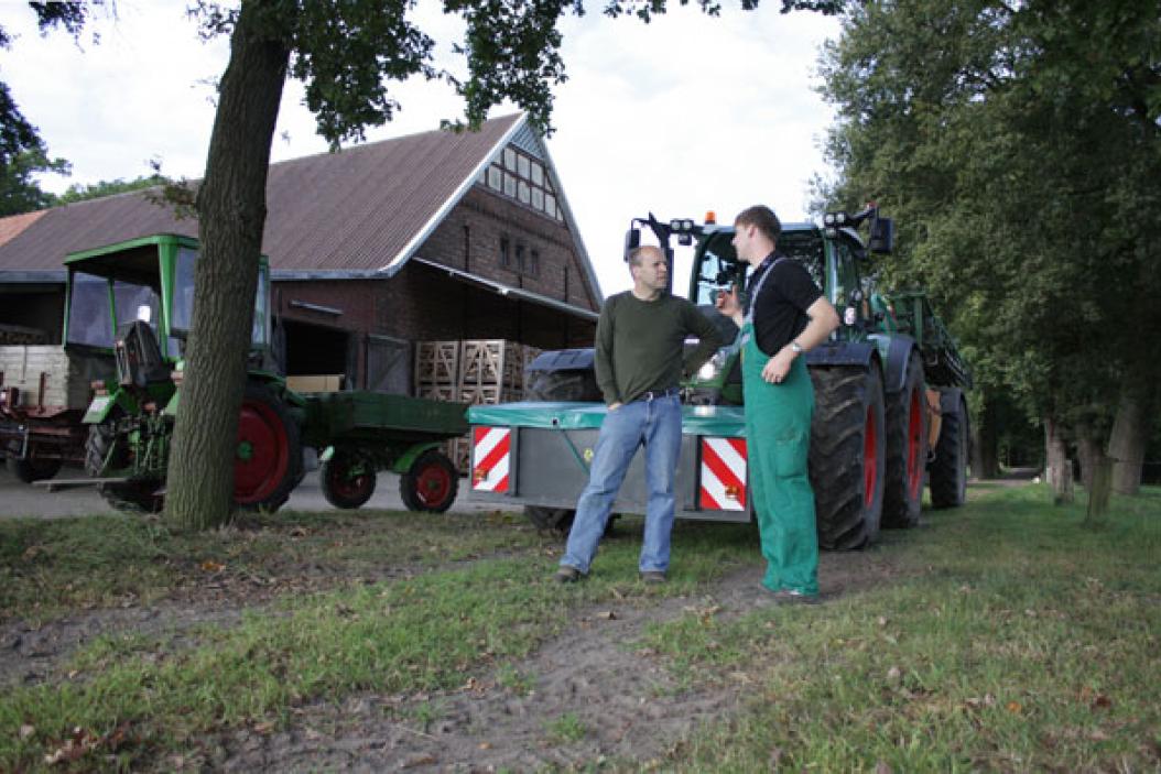 agrajo.com Fachkraft Agrarservice Gerd Dettmer
