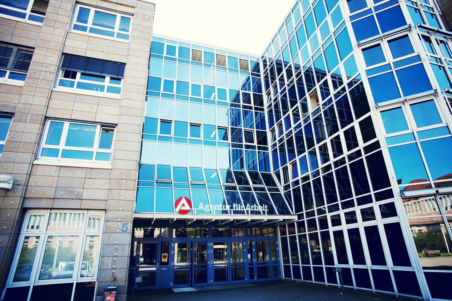 agrajo_Kurzarbeit_Agentur_fuer_Arbeit