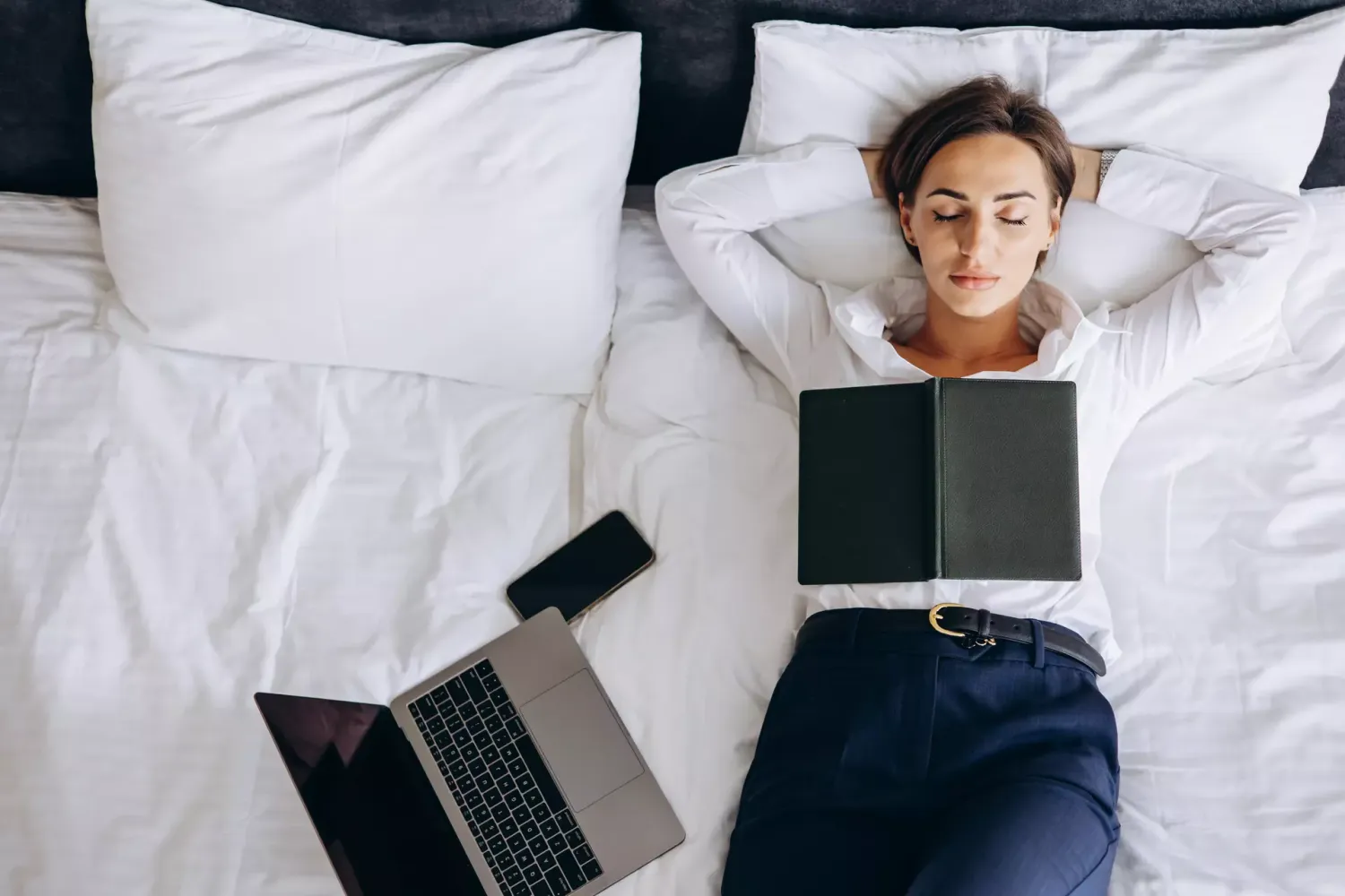 sabbatical-modelle-adobestock_638346532