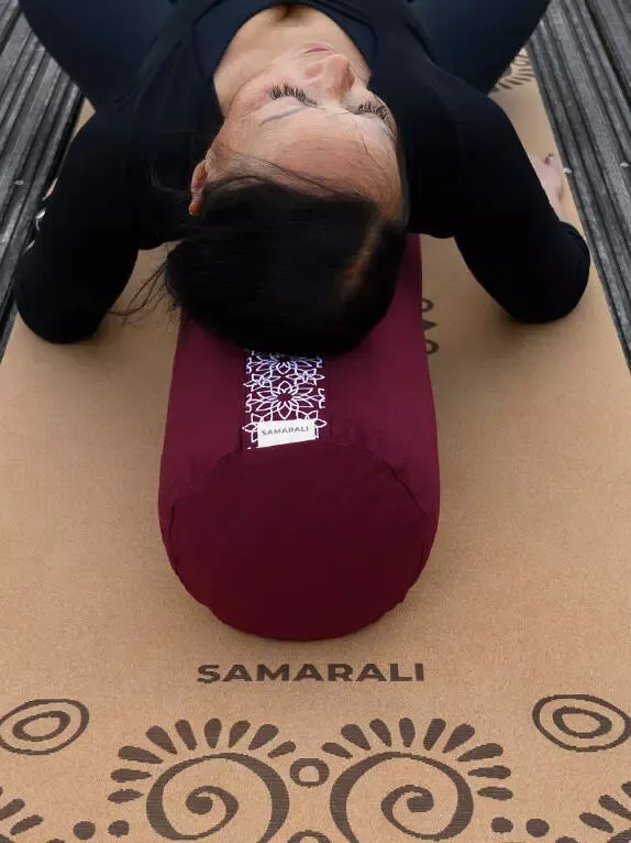 yoga-bolster-samarali-3-edited-1